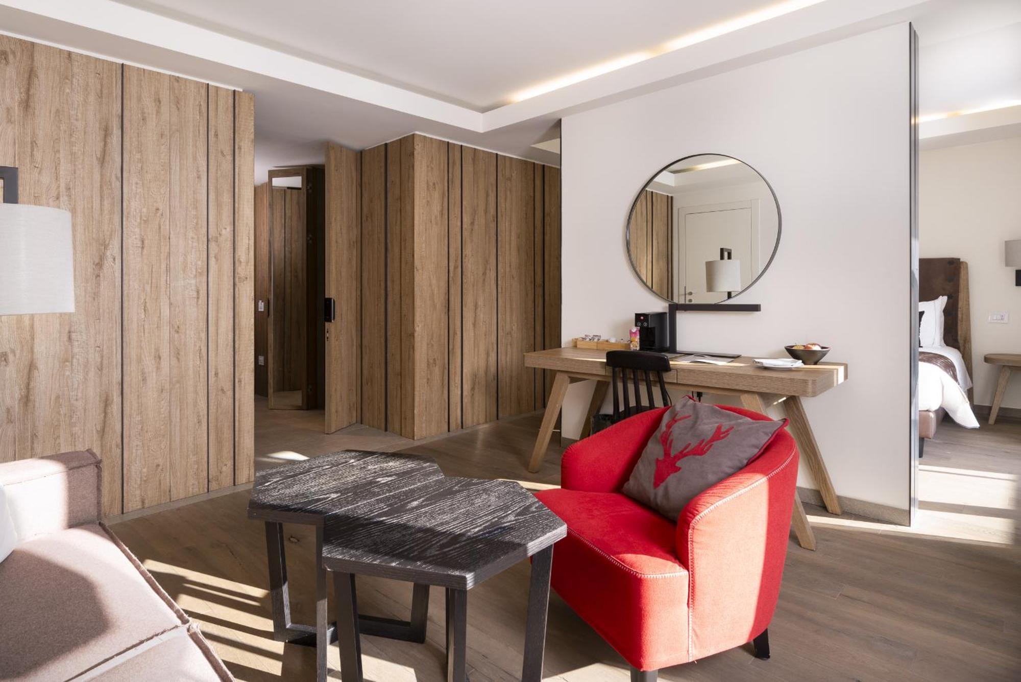 Grand Hotel Courmayeur Mont Blanc, By R Collection Hotels Kültér fotó