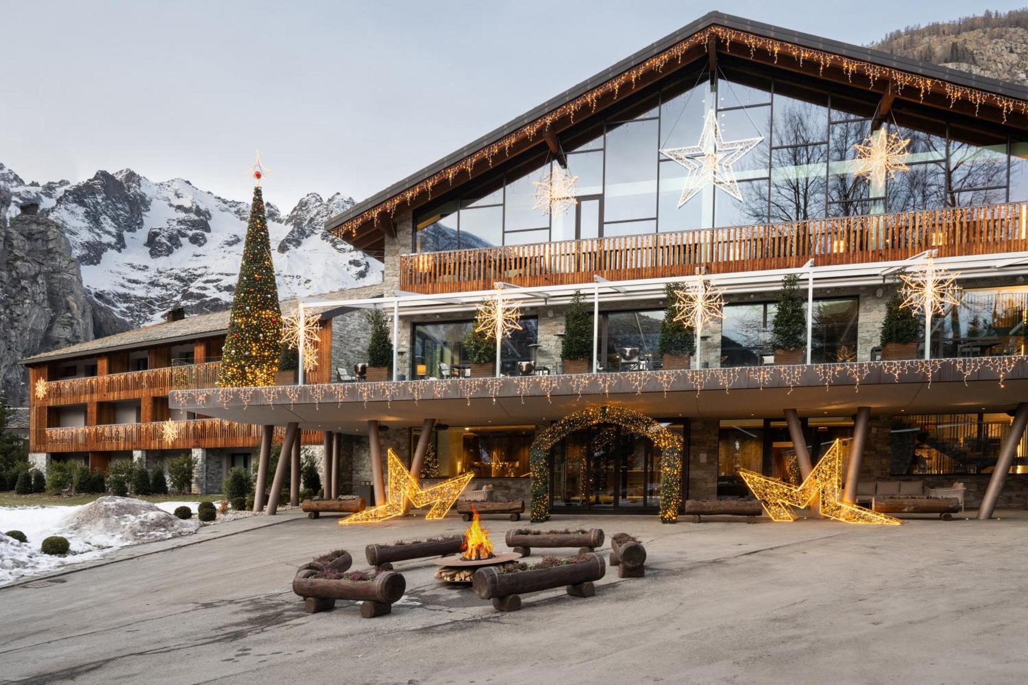 Grand Hotel Courmayeur Mont Blanc, By R Collection Hotels Kültér fotó